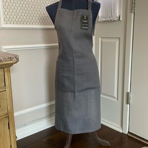 NWT 100% Linen Kitchen/Gardening Apron